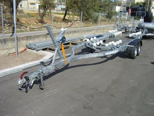 ΤΡΕΪΛΕΡ ΤRA 2700
