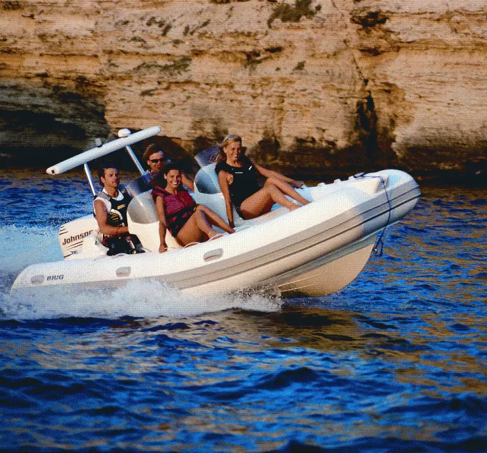 BRIG EAGLE 500HL - ΦΟΥΣΚΩΤΟ ΣΚΑΦΟΣ